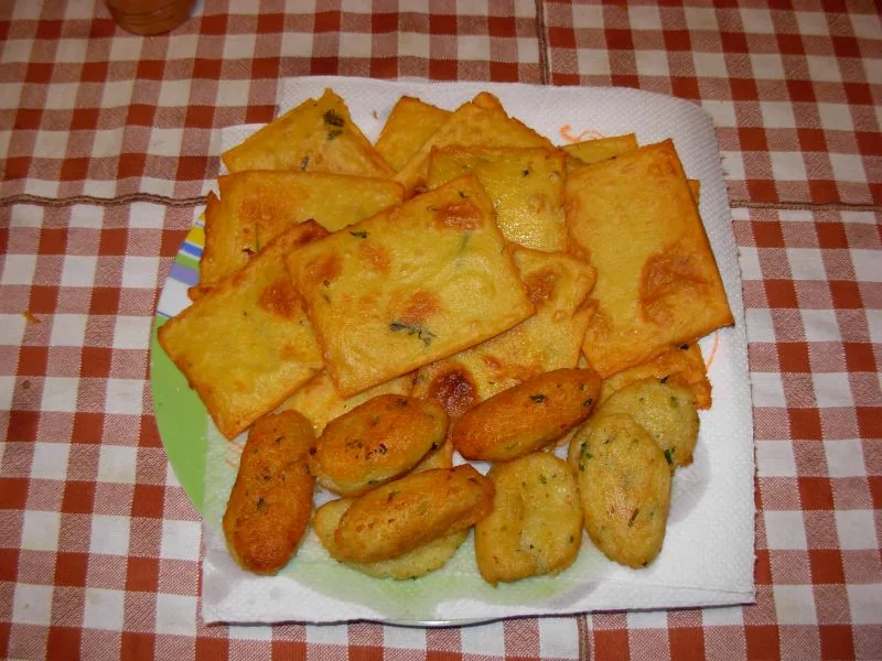 Panelle chickpea fritters and potato crocchè